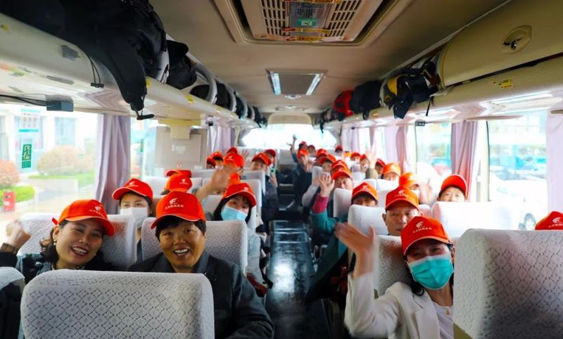 孝感天下 愛聚大方︱大方控股集團(tuán)第十五屆德孝文化感恩孝親游活動正式啟動